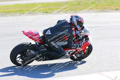 media/Jan-20-2023-Fastrack Riders (Fri) [[f2ad32aba3]]/Level 2/session 3 turn 9/